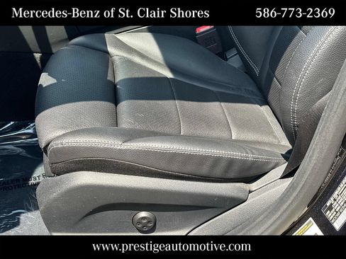Used 2020 Mercedes-Benz C 300 4MATIC Sedan image 17
