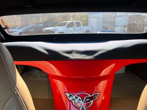 Used 2003 Chevrolet Corvette Convertible w/ Preferred Equipment Group1 RWD image 25