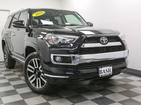 Used 2018 Toyota 4Runner Limited AWD/4WD image 2