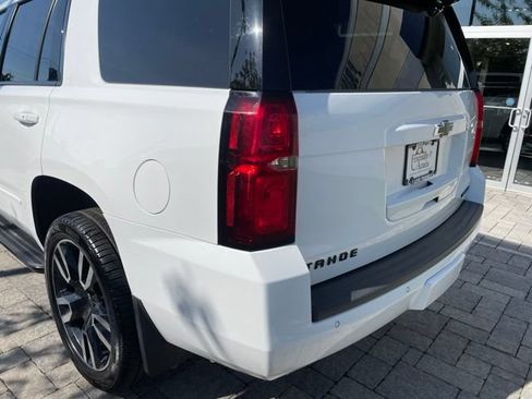 Used 2019 Chevrolet Tahoe Premier w/ RST 6.2L Performance Edition AWD/4WD image 11