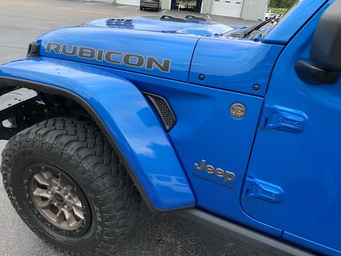 Used 2023 Jeep Wrangler Unlimited Rubicon 392 w/ Trailer Tow Package AWD/4WD image 43