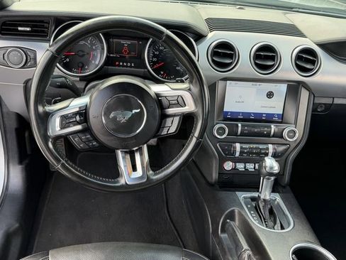 Used 2020 Ford Mustang Premium RWD image 12