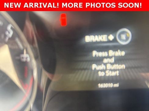 Used 2016 Dodge Challenger SXT w/ Blacktop Package image 10