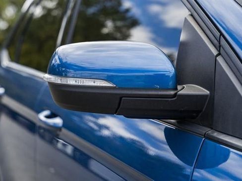 Used 2019 Ford Edge ST w/ Convenience Package image 18