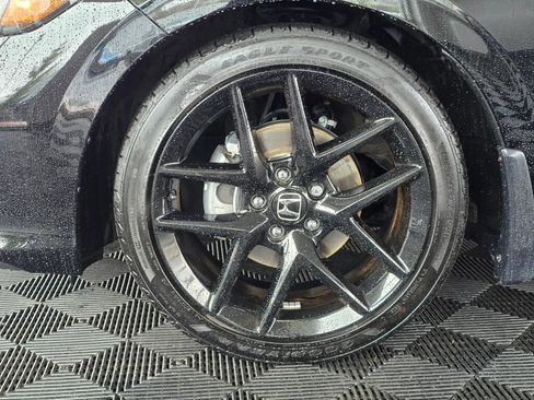 Used 2025 Honda Civic Sport image 11