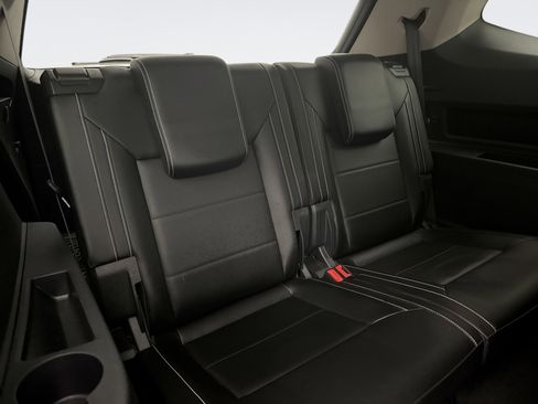 Used 2023 Volkswagen Atlas SE image 20