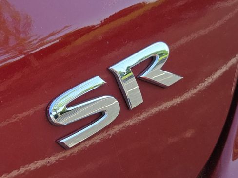 Used 2023 Nissan Kicks SR w/ SR Premium Package FWD image 13