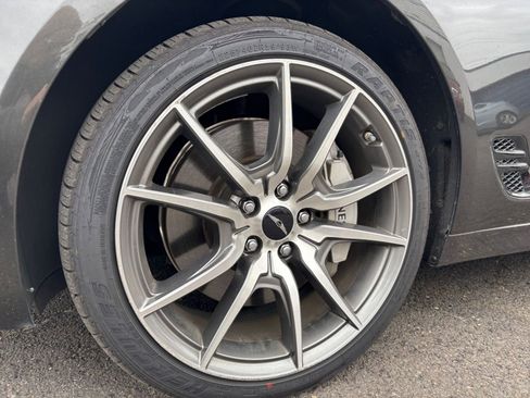 Used 2025 Genesis G70 2.5T AWD/4WD image 33