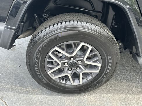 Used 2023 Jeep Wrangler Sahara w/ Cold Weather Group image 20