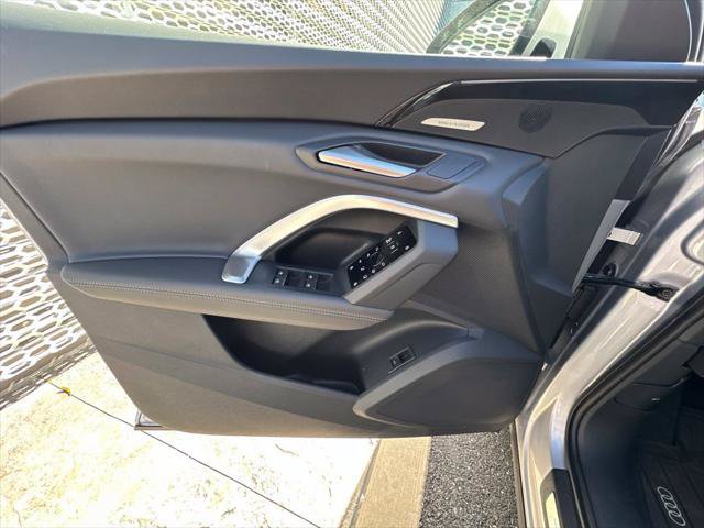 Certified 2025 Audi Q5 Premium Plus AWD/4WD image 10