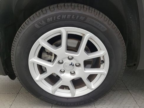 Used 2020 Jeep Renegade Sport w/ Sport Appearance Group FWD image 31