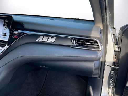 Used 2021 Toyota Camry SE image 19