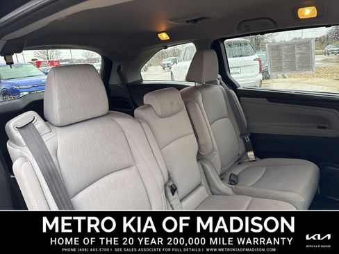 Used 2019 Honda Odyssey EX image 35
