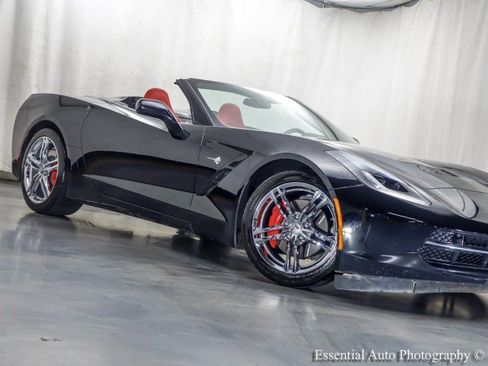 Used 2016 Chevrolet Corvette Stingray Convertible w/ 2LT Preferred Equipment Group RWD image 5