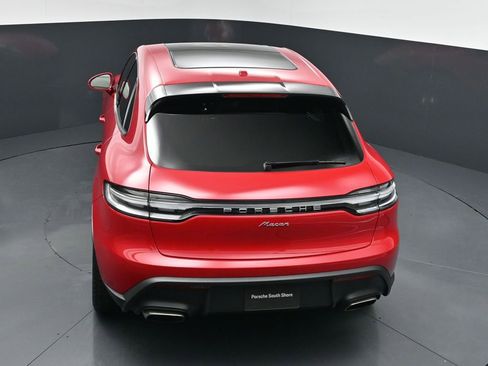 New 2026 Porsche Macan image 16