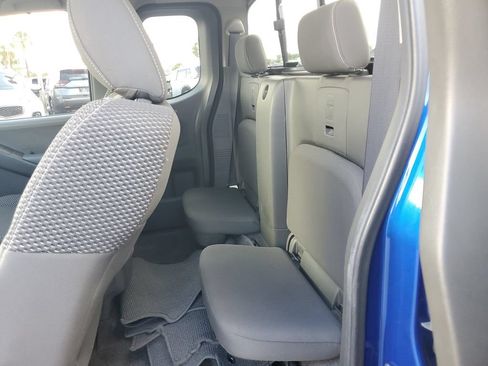 Used 2014 Nissan Frontier Desert Runner RWD image 14