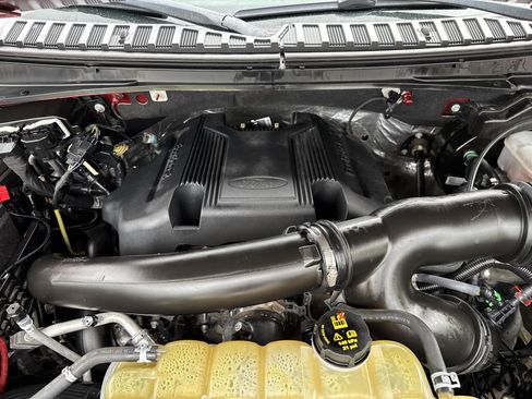 Used 2019 Ford Expedition Platinum AWD/4WD image 21