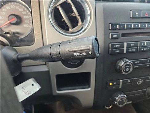 Used 2010 Ford F150 XLT image 17