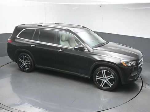 Used 2021 Mercedes-Benz GLS 450 4MATIC image 42