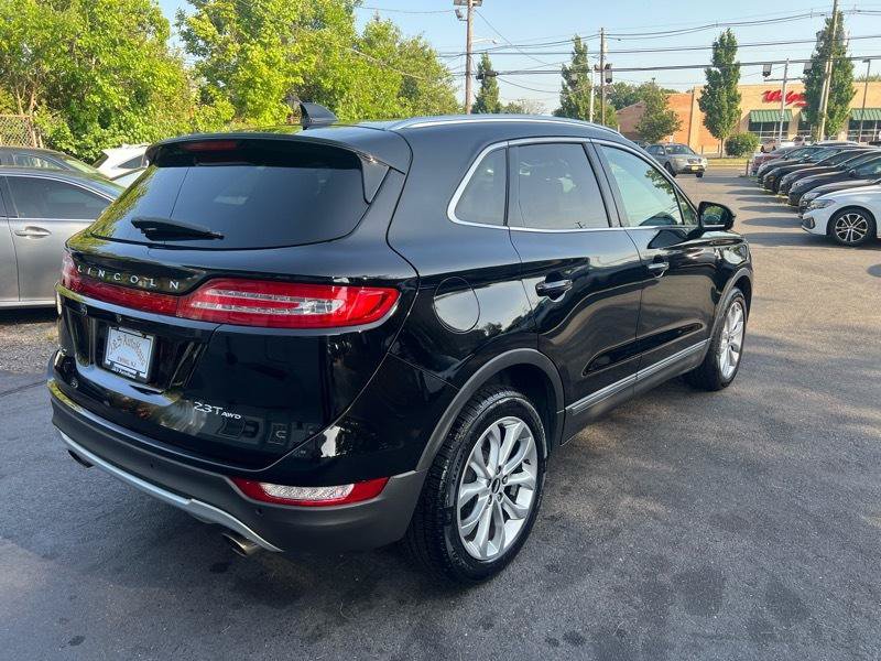 Used 2017 Lincoln MKC Select w/ Select Plus Package AWD/4WD image 6