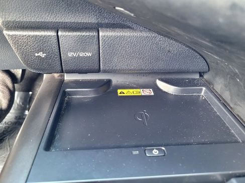 Used 2023 Toyota Camry XLE FWD image 17