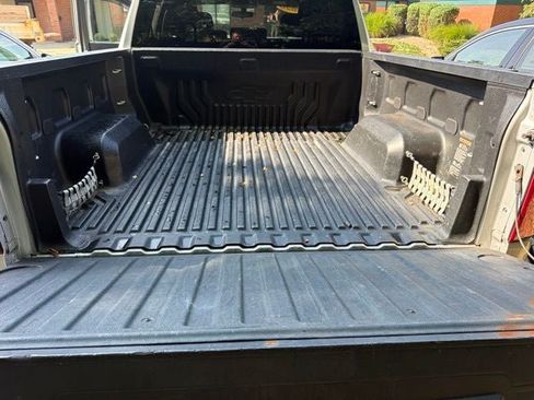 Used 2020 Chevrolet Silverado 1500 Custom w/ Custom Value Package AWD/4WD image 21