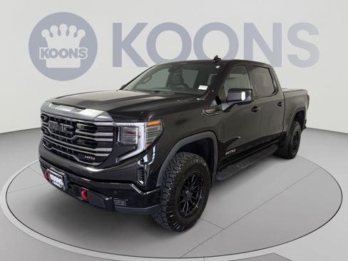 Used 2022 GMC Sierra 1500 AT4 w/ AT4 Premium Package AWD/4WD image 1