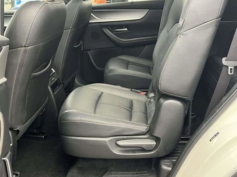 Used 2024 MAZDA CX-90 3.3 Turbo w/ Premium Package image 16