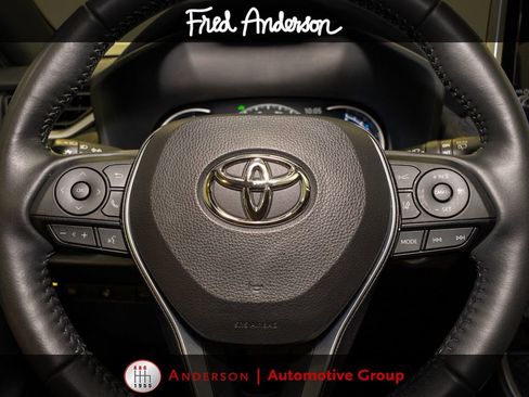 Used 2024 Toyota RAV4 SE w/ Convenience Package AWD/4WD image 19