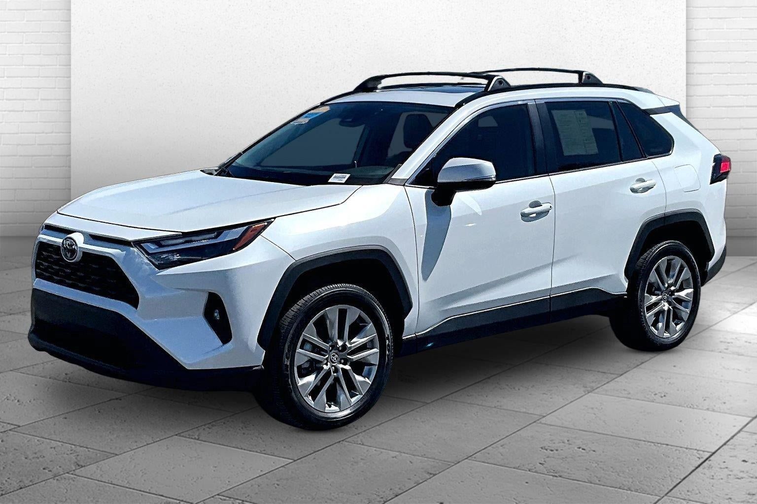Used 2023 Toyota RAV4 XLE Premium FWD image 13