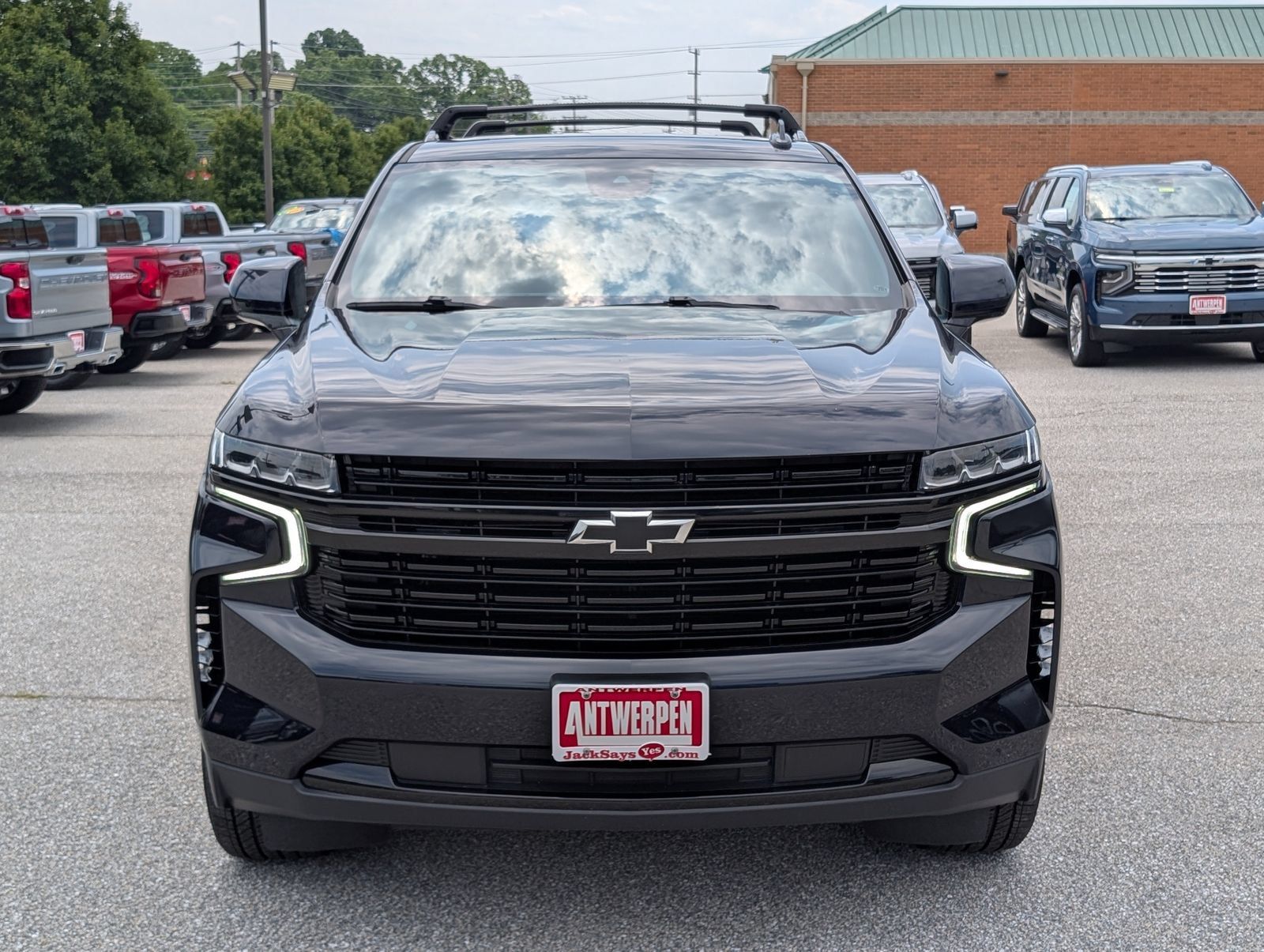 Used 2023 Chevrolet Tahoe RST AWD/4WD image 8