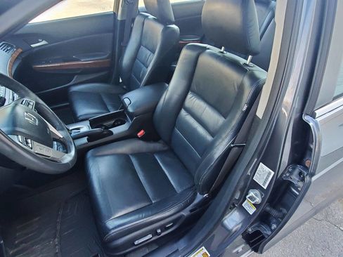 Used 2012 Honda Accord EX-L image 9