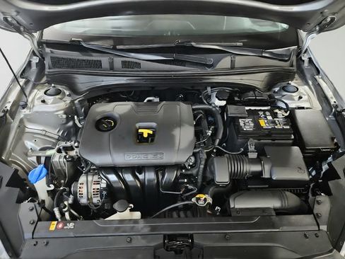Used 2024 Kia Forte LXS w/ LXS Technology Package FWD image 29