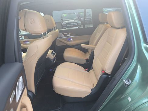 New 2026 Mercedes-Benz GLS 450 4MATIC image 25