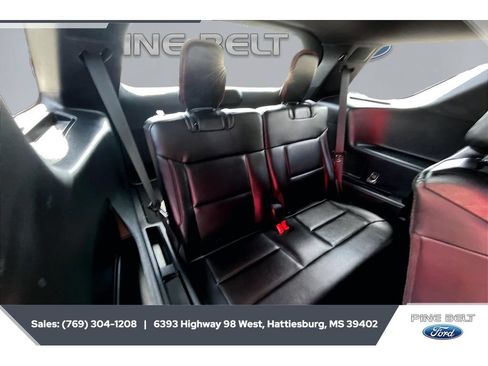 Certified 2022 Ford Explorer ST-Line w/ Class IV Trailer Tow Package RWD image 21