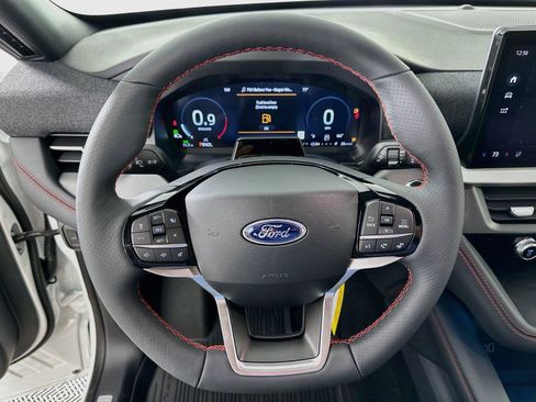 New 2026 Ford Explorer ST-Line w/ ST-Line Street Pack AWD/4WD image 19