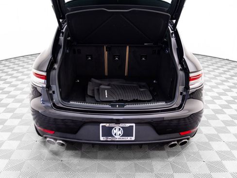 Certified 2021 Porsche Macan S image 30