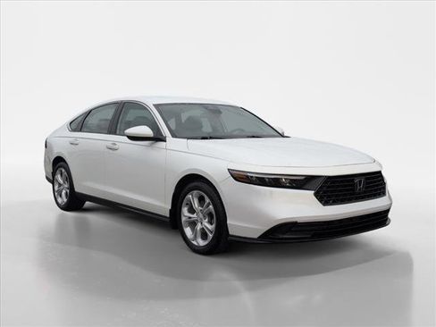 Used 2024 Honda Accord LX image 2