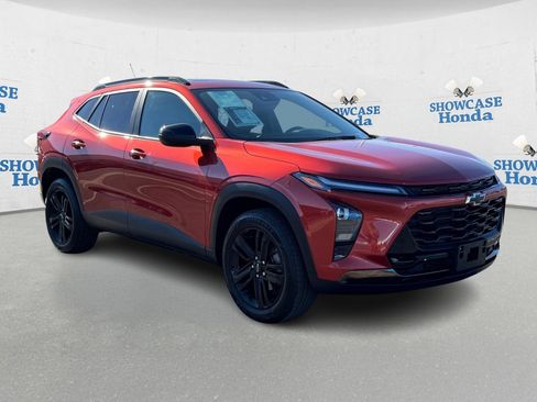 Used 2024 Chevrolet Trax ACTIV w/ Sunroof Package image 9