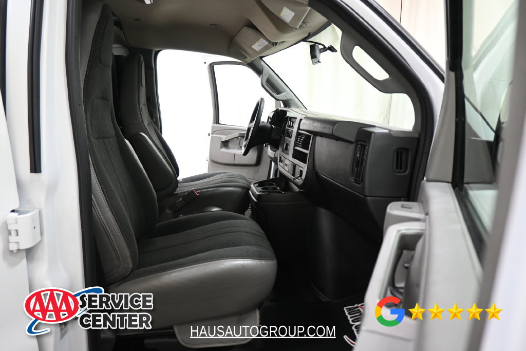 Used 2025 GMC Savana 2500 w/ Driver Convenience Package RWD image 9