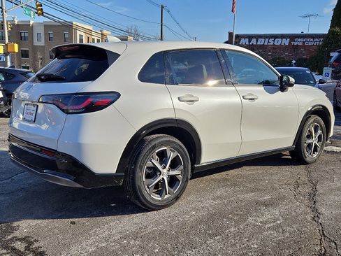 Certified 2023 Honda HR-V EX-L image 6