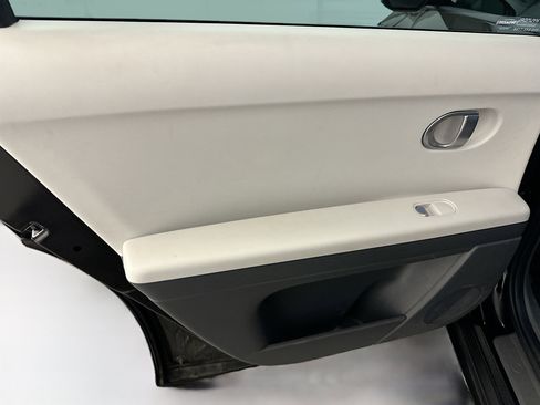 Used 2024 Hyundai Ioniq 5 SEL image 27