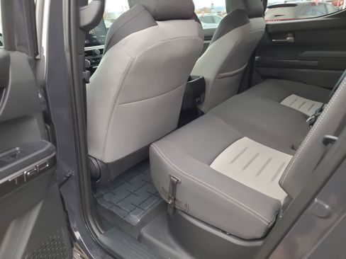 Used 2024 Toyota Tacoma TRD Sport image 20