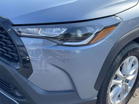 Used 2024 Toyota Corolla Cross LE FWD image 5