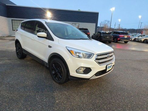 Used 2017 Ford Escape SE w/ SE Cold Weather Package image 7