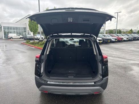 Used 2022 Nissan Rogue SV AWD/4WD image 11