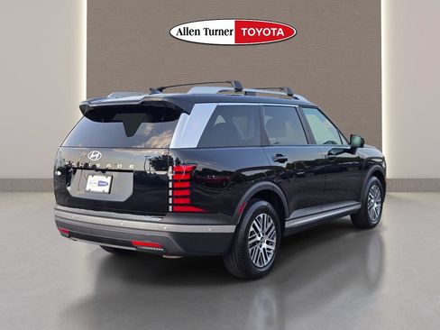 Used 2026 Hyundai Palisade SEL FWD image 7