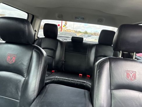 Used 2017 RAM 1500 Express w/ Express Value Package AWD/4WD image 18