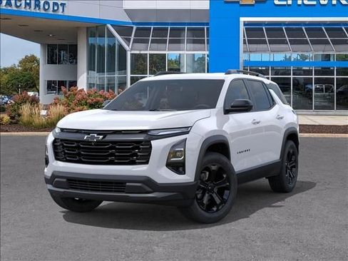 New 2026 Chevrolet Equinox LT AWD/4WD image 6