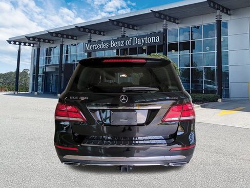 Used 2018 Mercedes-Benz GLE 350 4MATIC w/ Premium 2 Package image 5